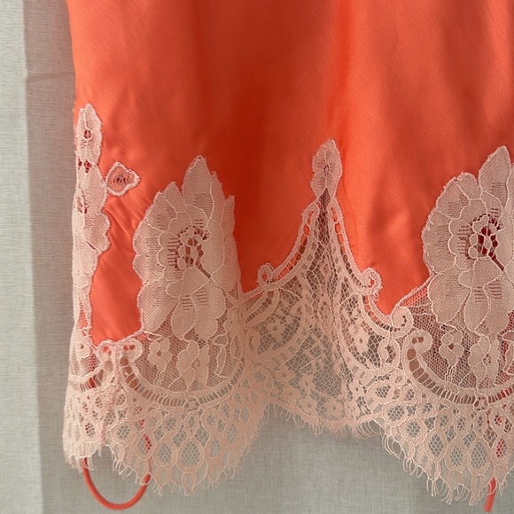 Coral lace trim tank alice and olivia - Picture 3 of 4